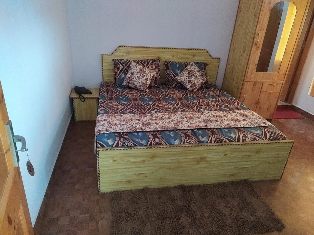 Hotel Alpine View Sarahan Екстер'єр фото